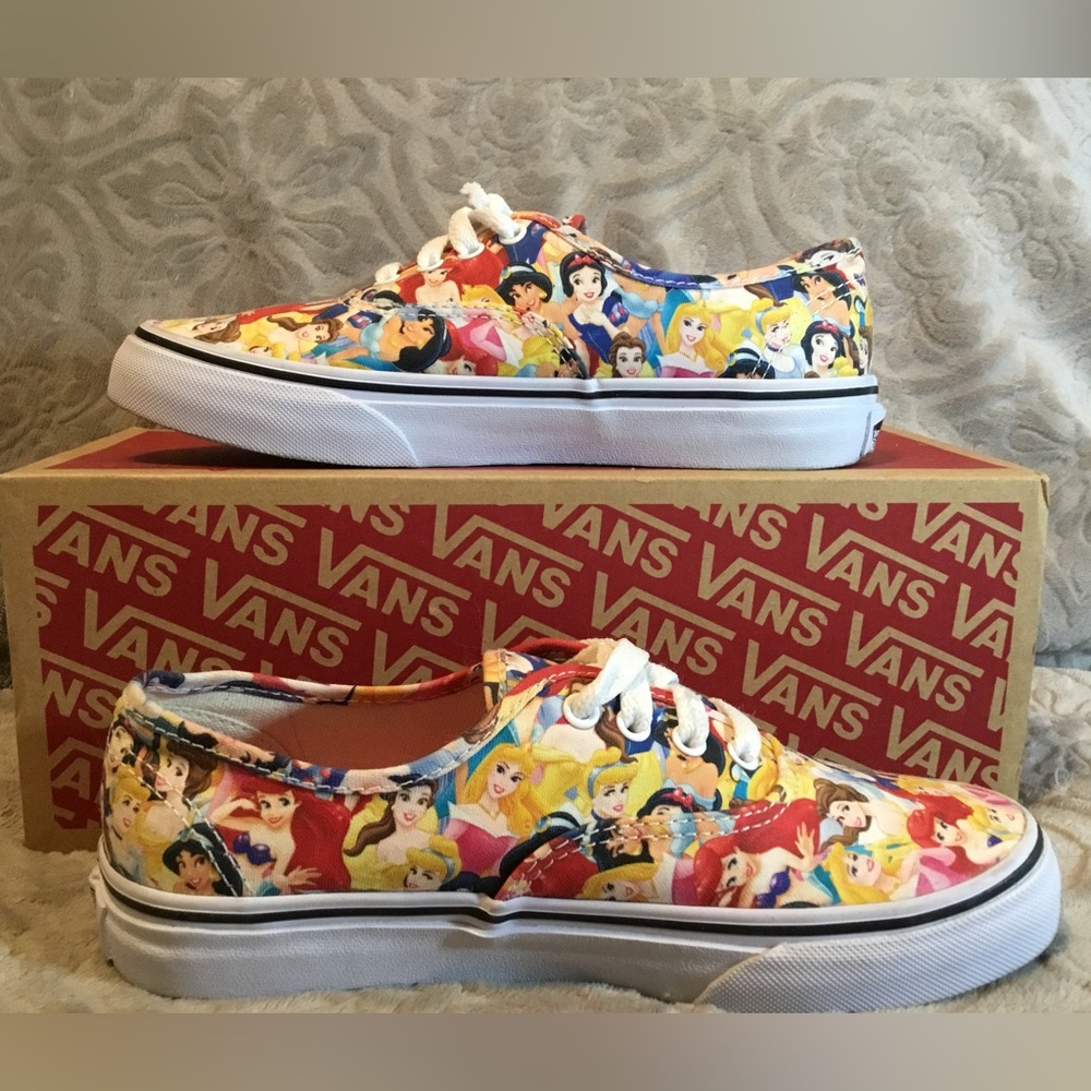 VANS LIMITED EDITION DISNEY PRINCESS AUTHENTIC STYLE